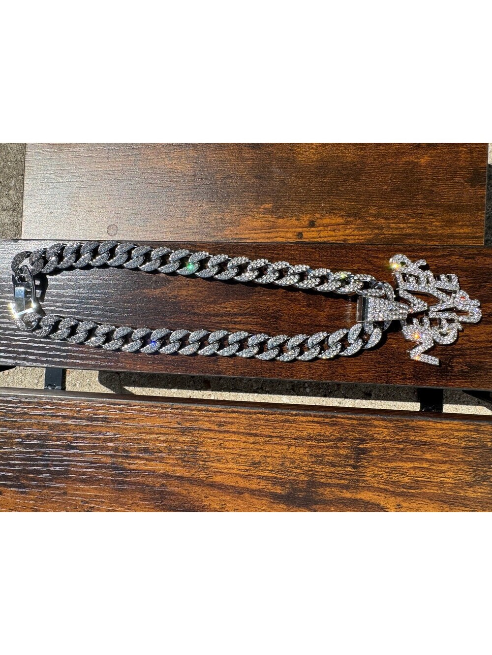 Never give up necklace